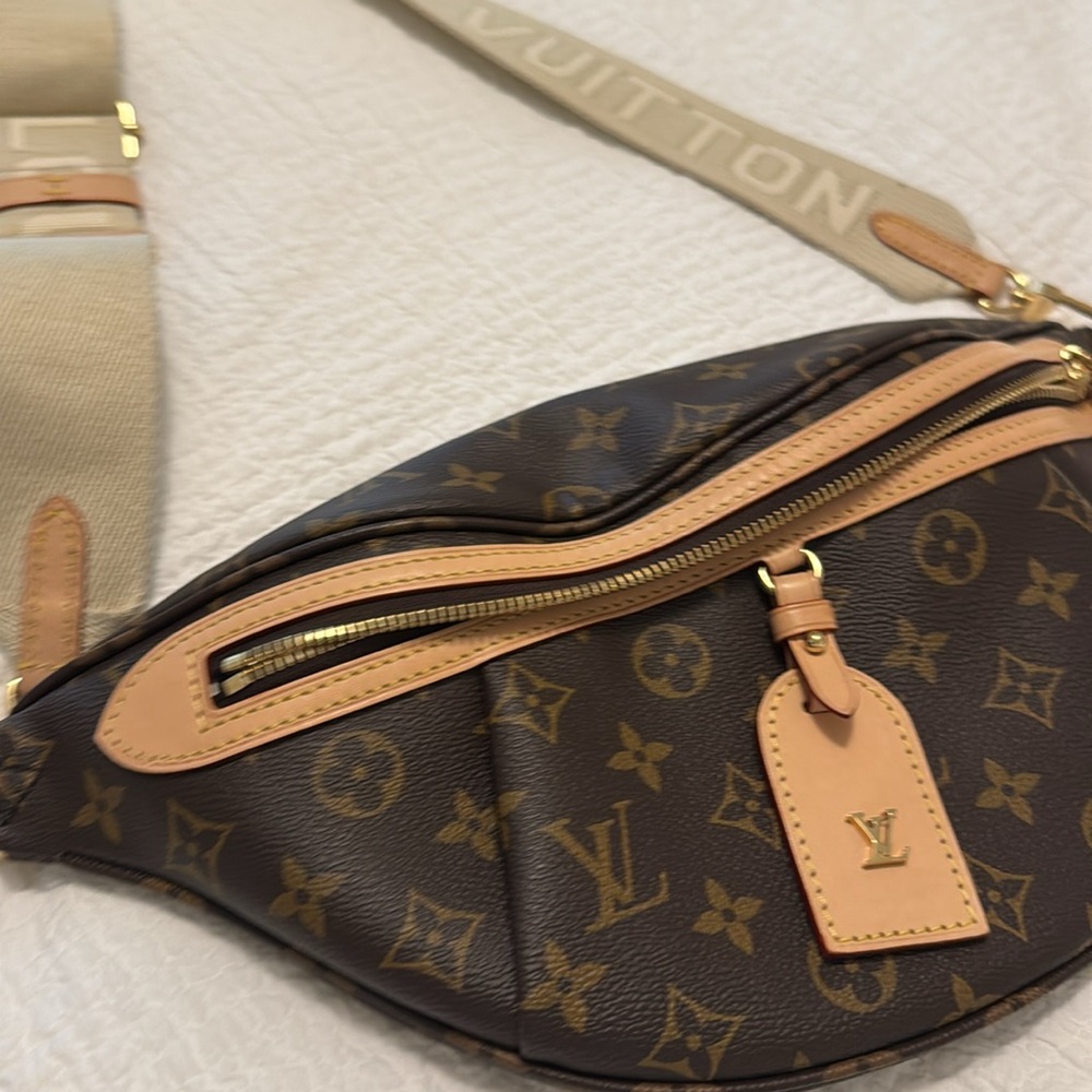 Louis Vuitton HIGH RISE BAG Brand New - Picture 8 of 8